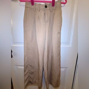Banana Republic women  high waisted trouser basic capsule wardrobe piece